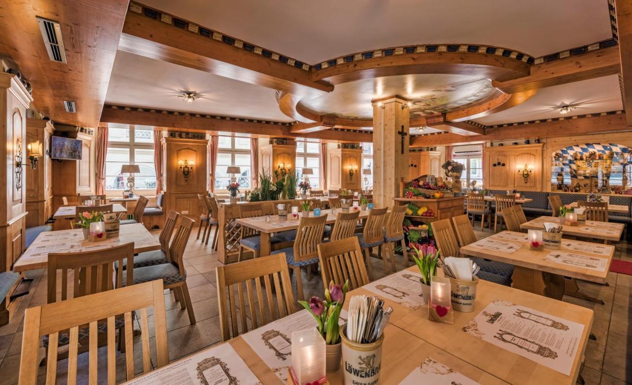 Zum Goldenen Loewen Hotel