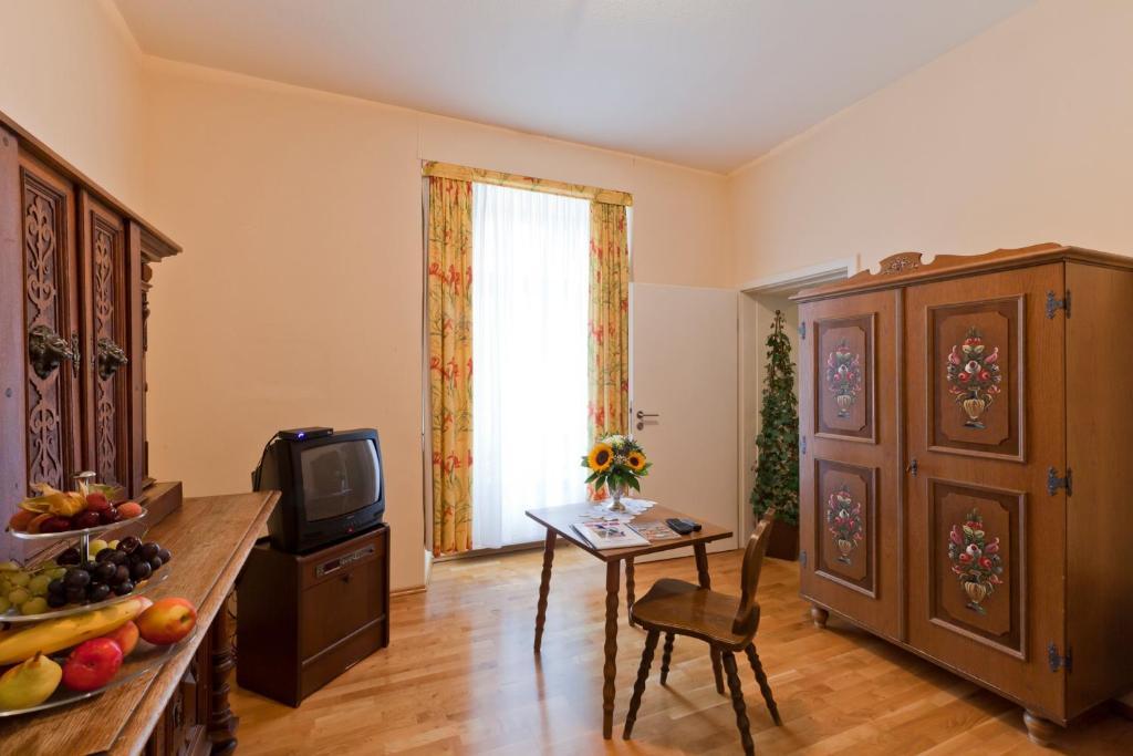 Hotel Zum Goldenen Loewen 3*