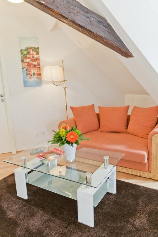 Zum Goldenen Loewen Hotel 3*